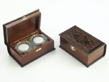 <font size = 3>Customized candleholder boxes with your own logo for an impressive promotional gift!